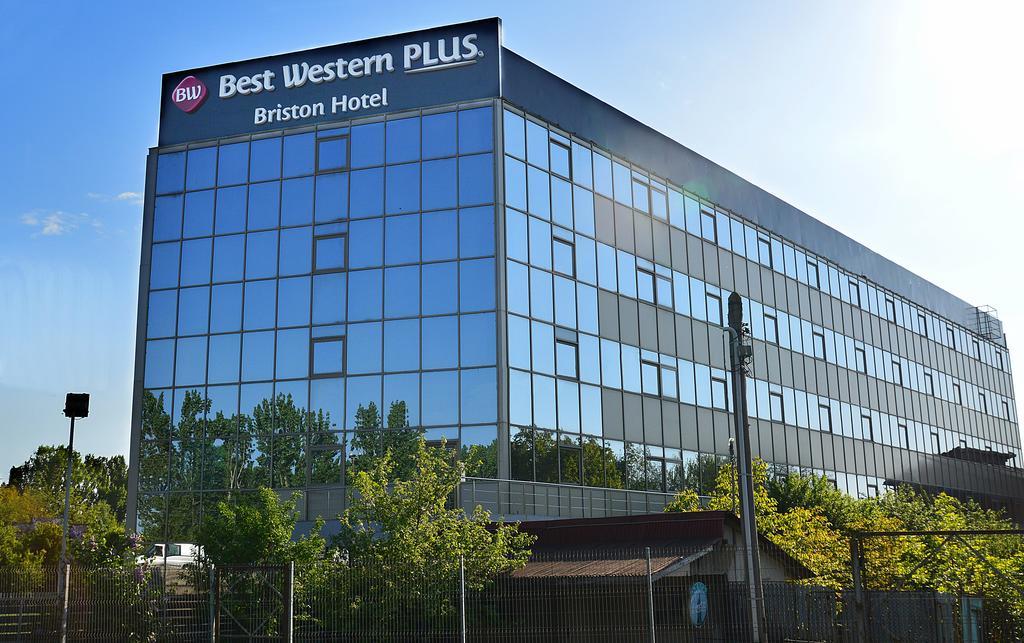 Best Western Plus Briston Otopeni Ngoại thất bức ảnh